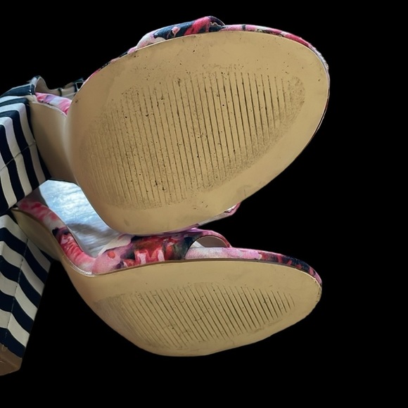 Just Fab Lena Floral and Zebra Print Fabric Upper Sandals Size 8 - Picture 11 of 16